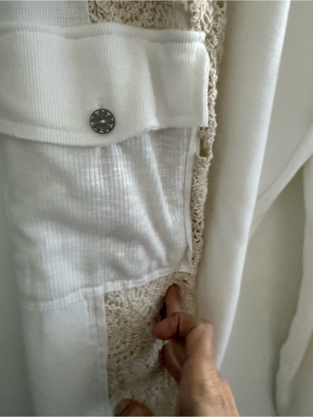 POL Cream & White Lace Panel Jogger Track Pants - Picture 4 of 6